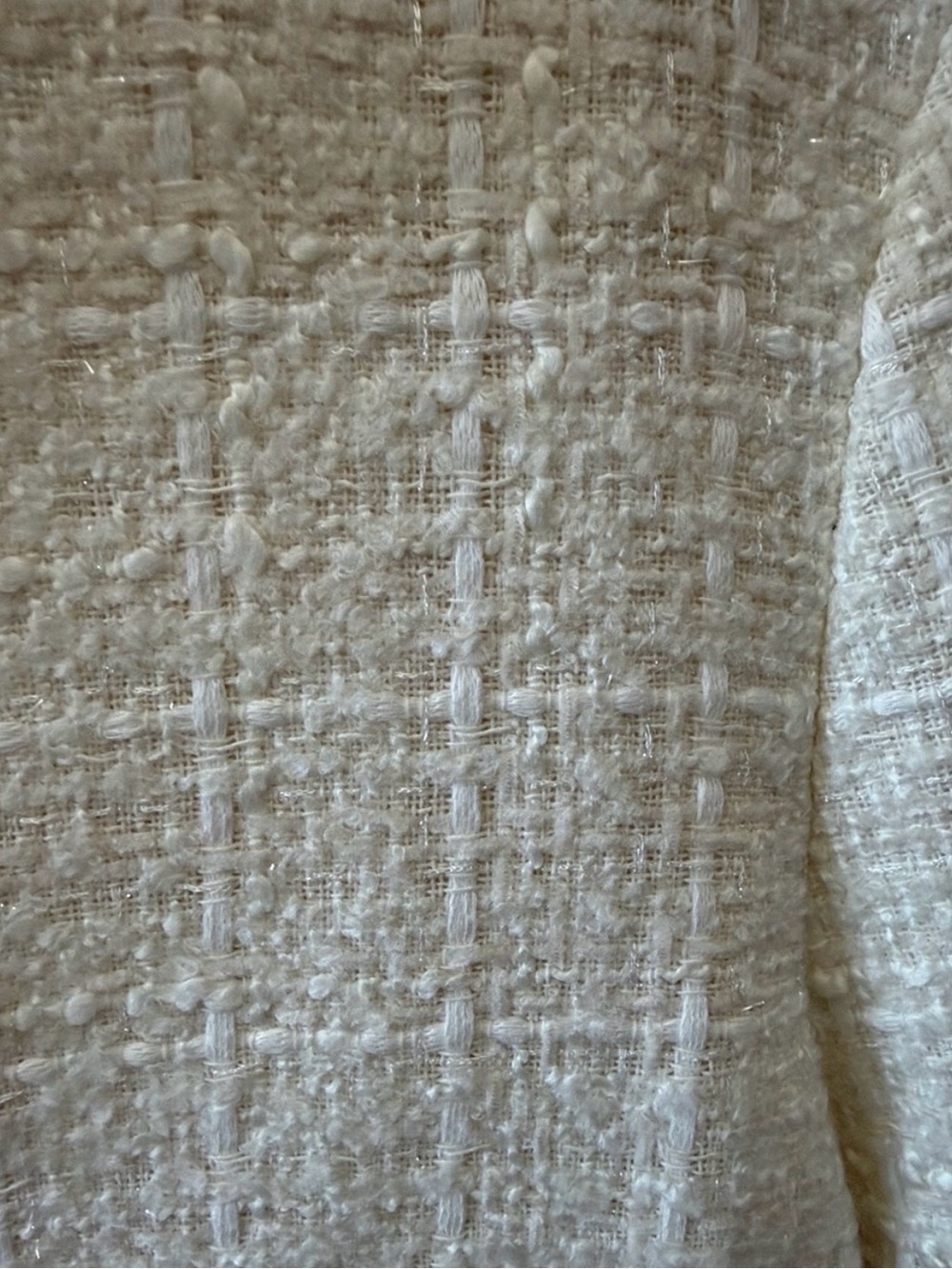 Zara Cream Tweed Boxy Cropped Blazer with Gold Buttons - Picture 3 of 3